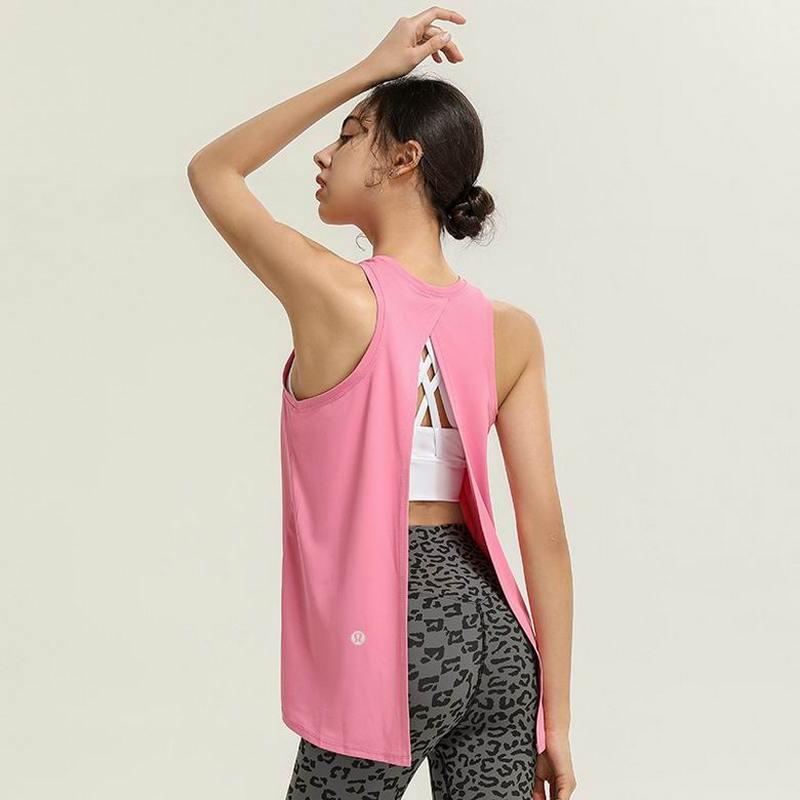 Lululemon Women's Vests 45